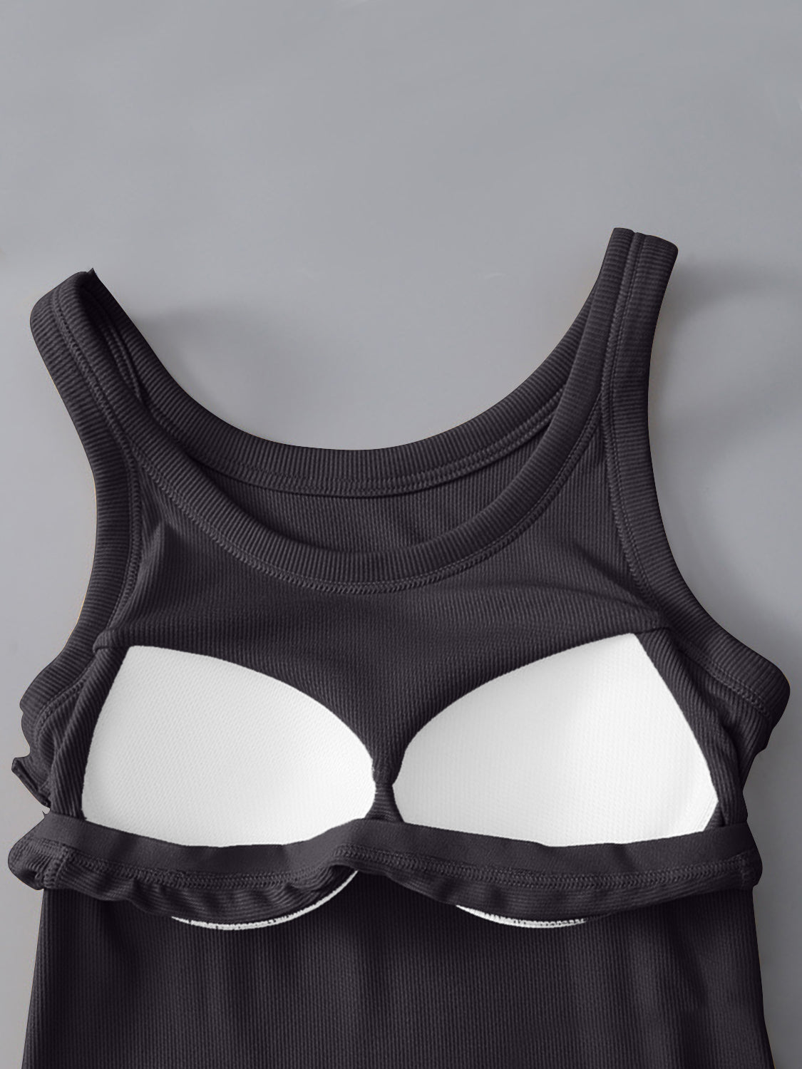 Round Neck Tank with Bra - Support