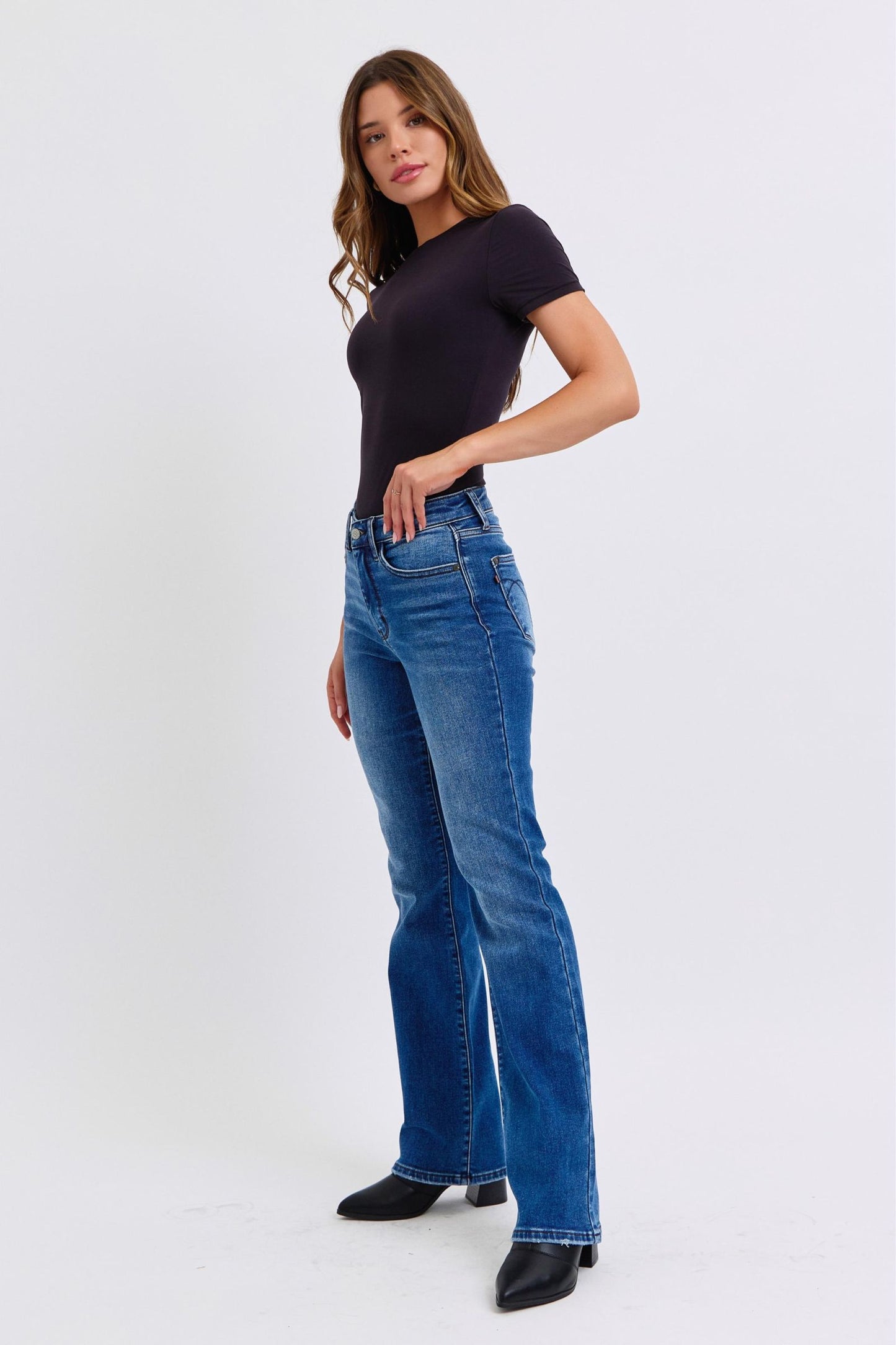 Judy Blue Mid-Rise Bootcut Jeans