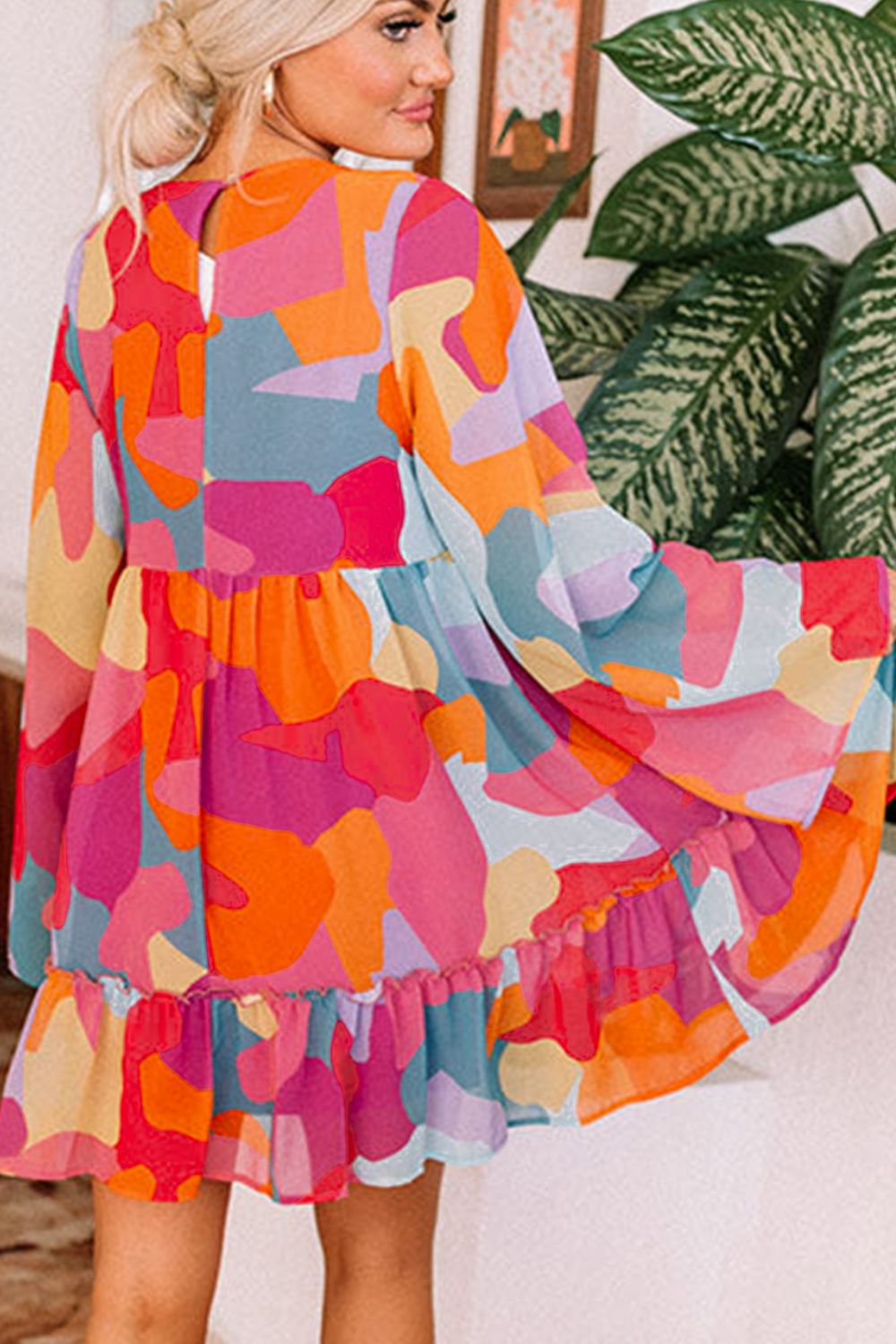 Ruffle Hem Color Block V-Neck Dress