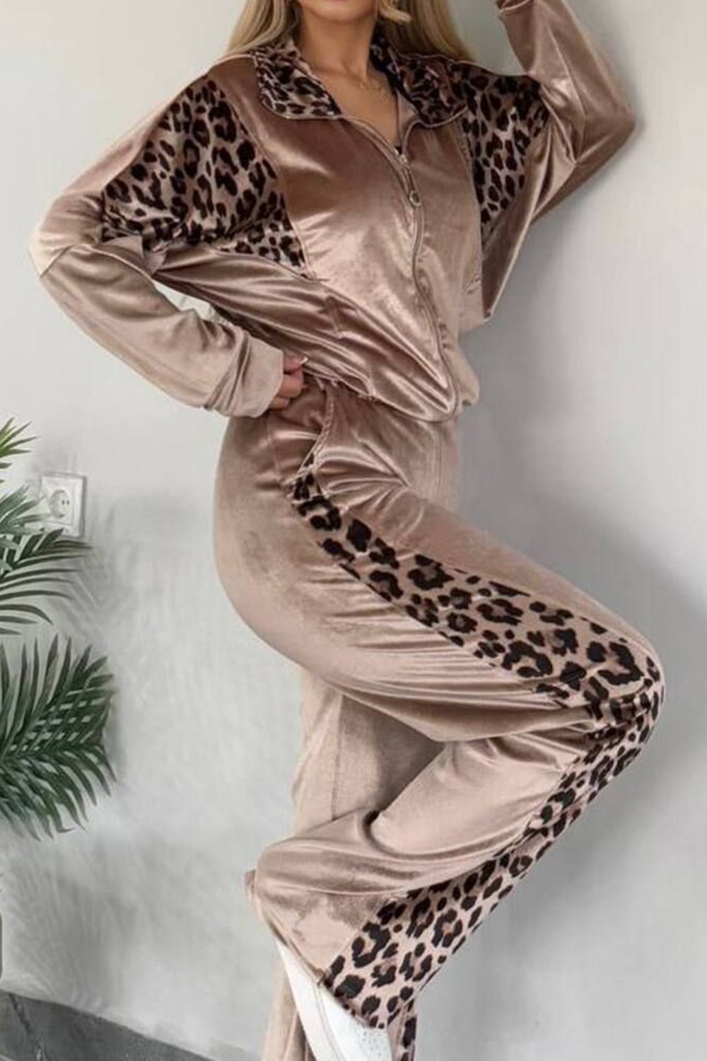 Collared Leopard Zip Top Pants Plus