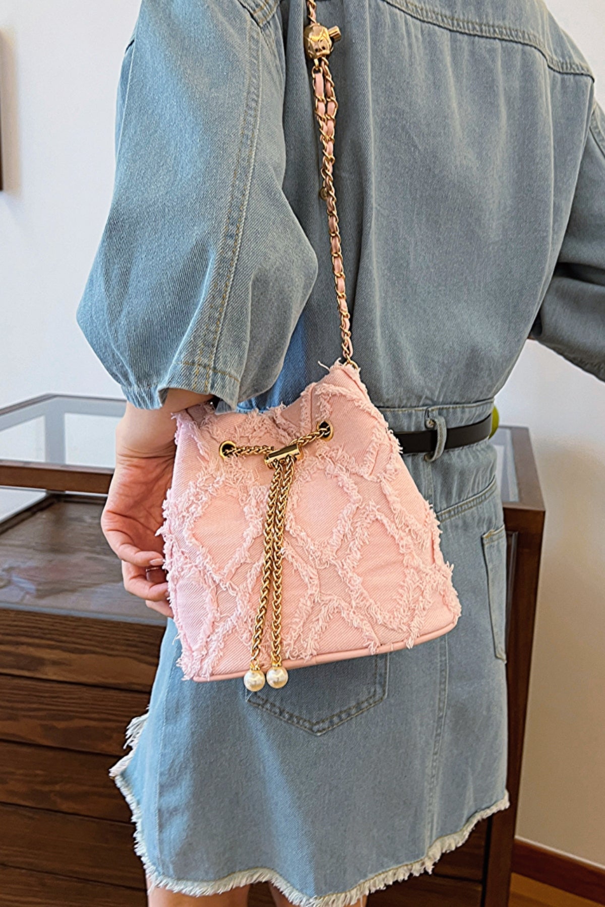 Chain Drawstring Raw Edge Denim Bucket