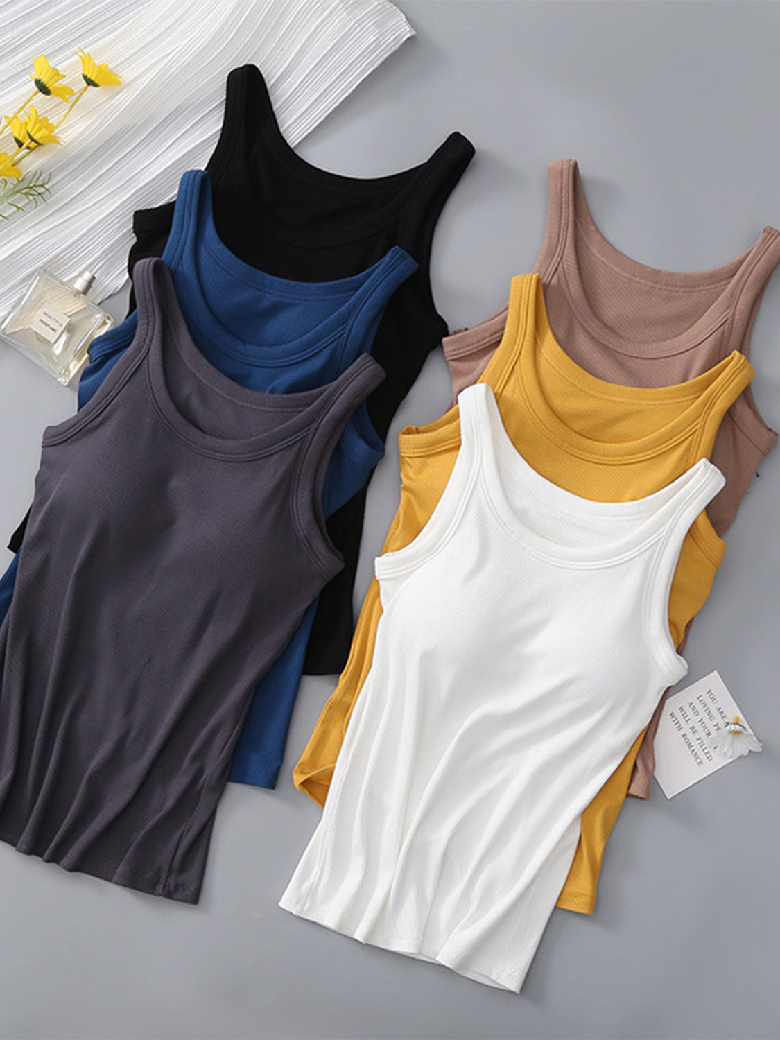 Round Neck Tank with Bra - Support