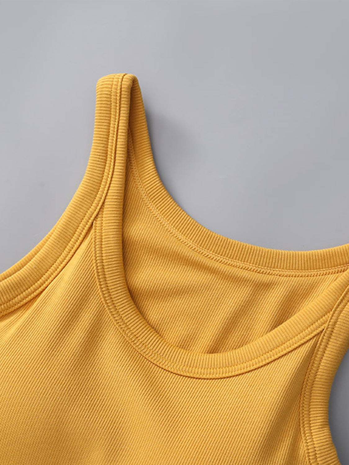 Round Neck Tank with Bra - Support
