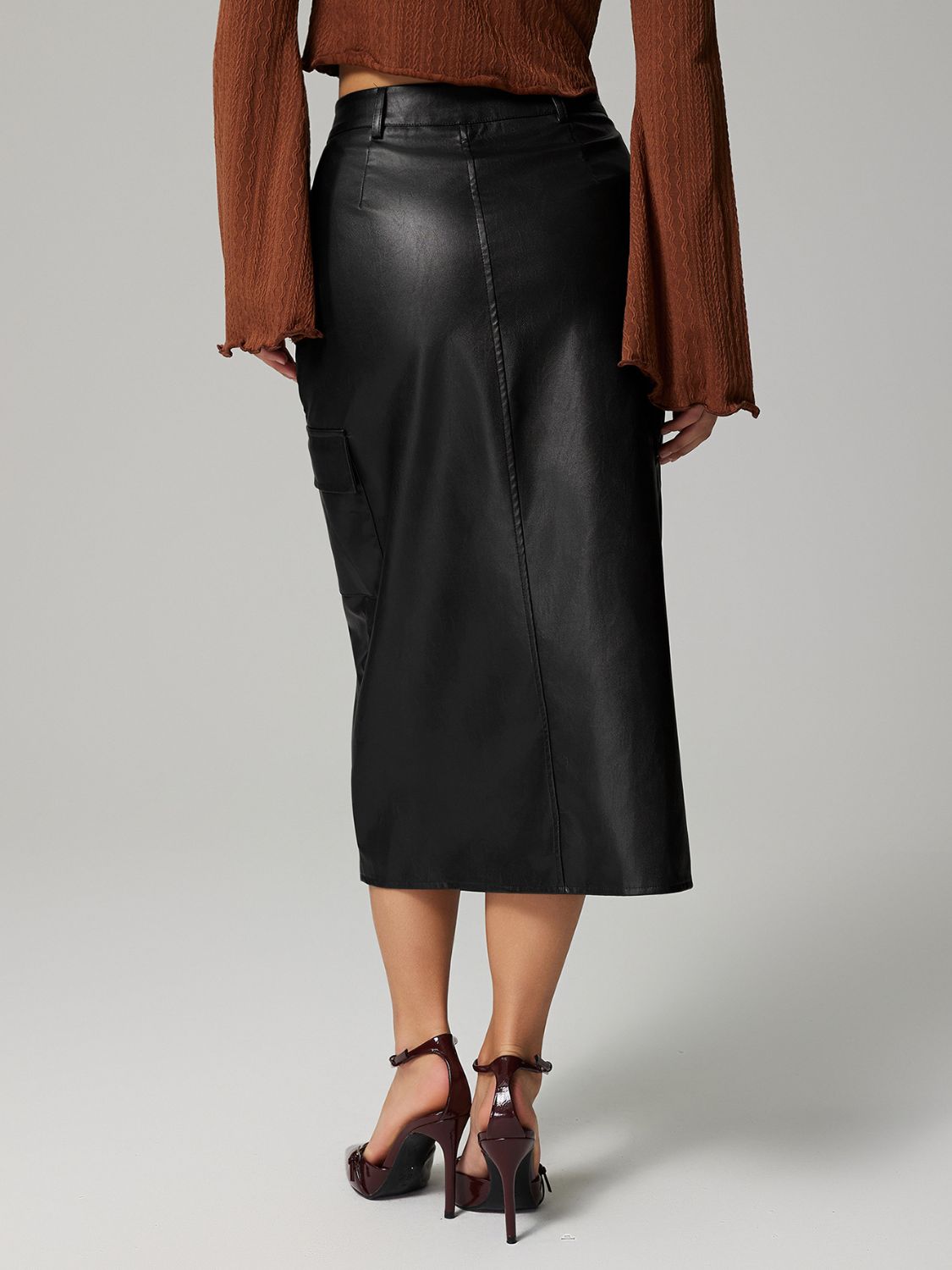Midi Skirt with Pockets - Practical