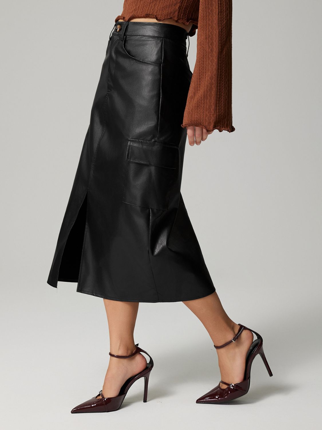 Midi Skirt with Pockets - Practical