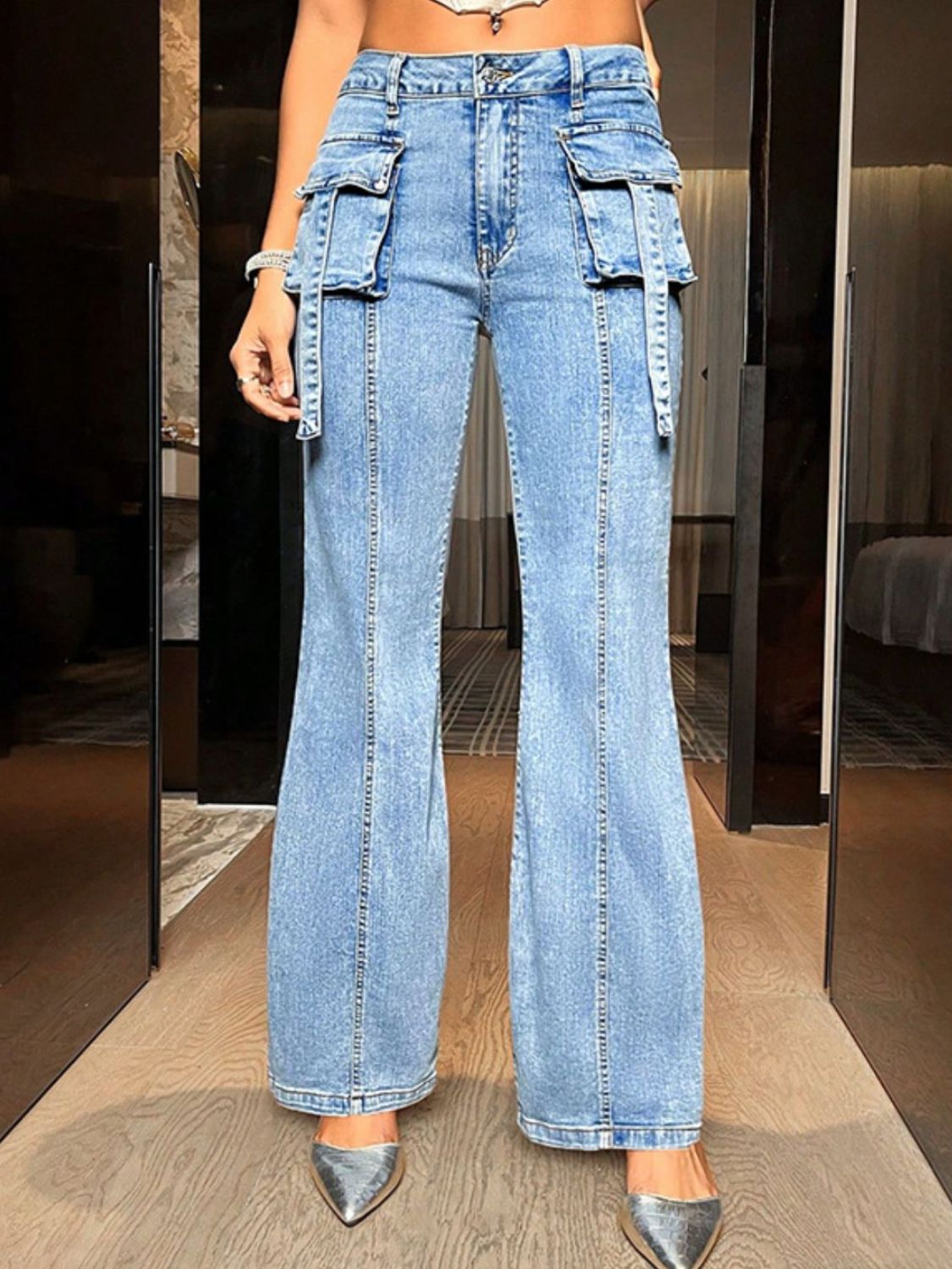 Mid Rise Straight Jeans Cargo Pockets