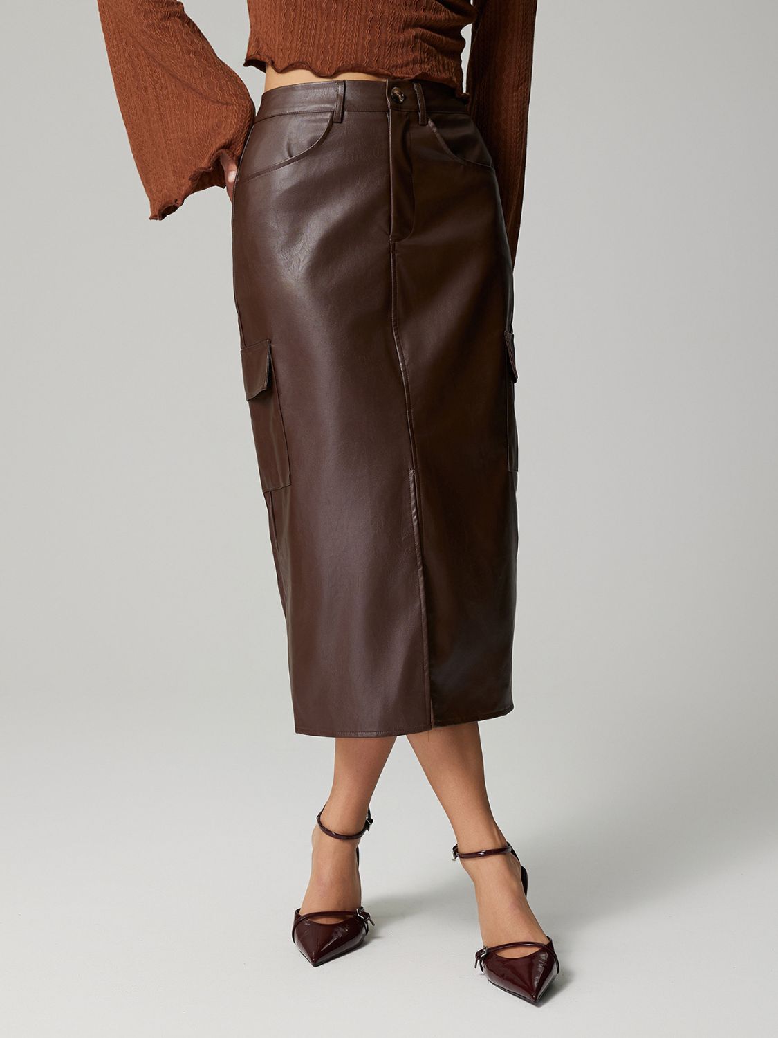 Midi Skirt with Pockets - Practical