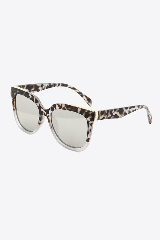 Tortoiseshell Frame Sunglasses